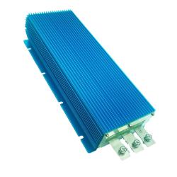 Convertisseur IP67 12V-24V 50A Victron Orion